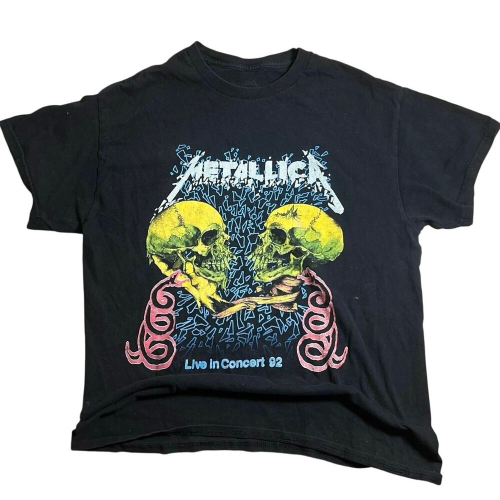Metallica Live In Concert 92 Skull Graphic Band Tee Black